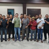 17 dari 20 Voters Ikrar Dukung Michael Jadi Ketua ASKAB PSSI Banyuwangi