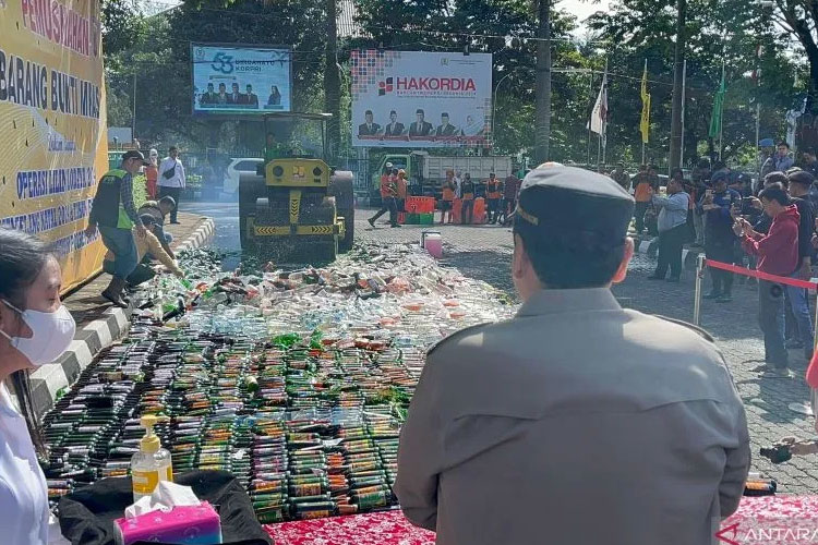 Empat Warga Bogor Tewas Setelah Menenggak Miras Oplosan