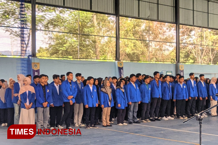 KKN Angkatan ke-37 STKIP PGRI Pacitan Usung Tema Penguatan Peran Keluarga