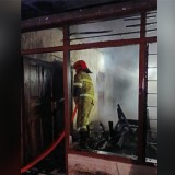 Rumah di Banyuwangi Habis Terbakar, Penyandang Disabilitas Jadi Korban