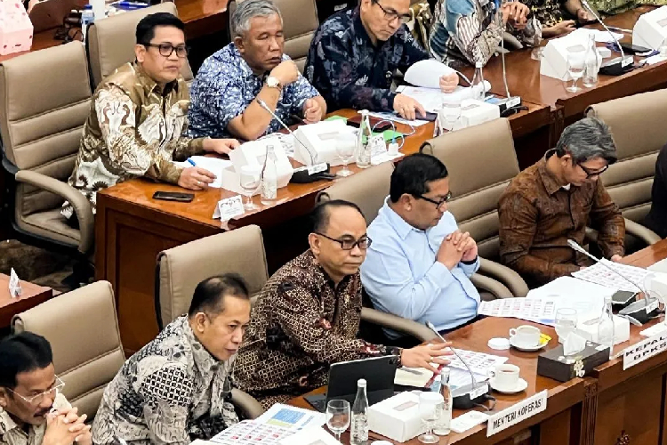 Sebanyak 22 Regulasi Dinilai Hambat Pengembangan Koperasi, Menkop UKM Usul Revisi UU Perkoperasian