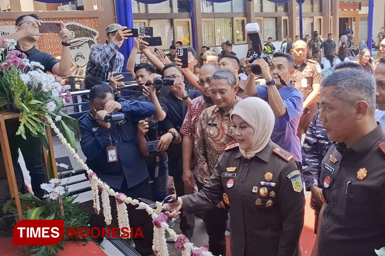 Menilik Filosofi Gedung Prof. Dr. Mia Amiati di Pacitan yang Diresmikan Kajati Jatim