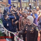 Menilik Filosofi Gedung Prof. Dr. Mia Amiati di Pacitan yang Diresmikan Kajati Jatim