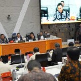 Raker Efisiensi Anggaran Bersama Komisi V DPR RI, Menteri PU: Pembangunan Infrastruktur Terus Lanjut