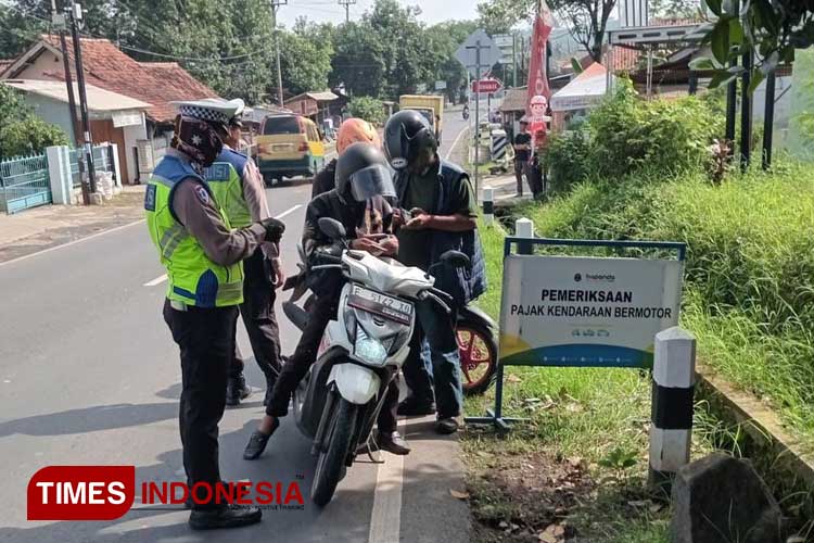 Puluhan Kendaraan Bermotor Penunggak Pajak Terjaring Razia di Majalengka