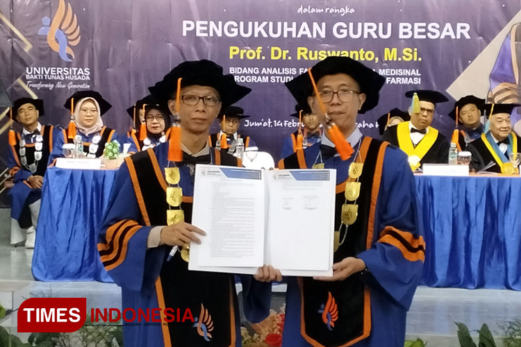 Prof Dr Ruswanto Dikukuhkan Jadi Guru Besar Universitas Bakti Tunas Husada Tasikmalaya