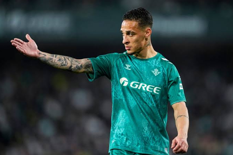 Antony kembali menemukan penampilannya saat membela Real Betis.