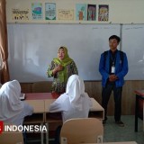 Metode Oral, Cara Guru SLB di Pacitan Atasi Siswa Tunarungu