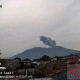 Gunung Marapi Semburkan Erupsi, Beberapa Wilayah Alami Hujan Abu