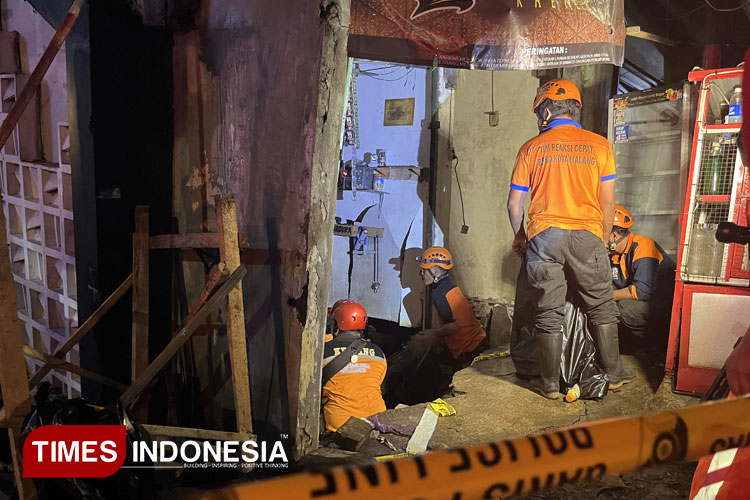 Toko Kelontong di Kota Malang Ambles, Satu Penjual Meninggal Usai Terseret Saluran Air