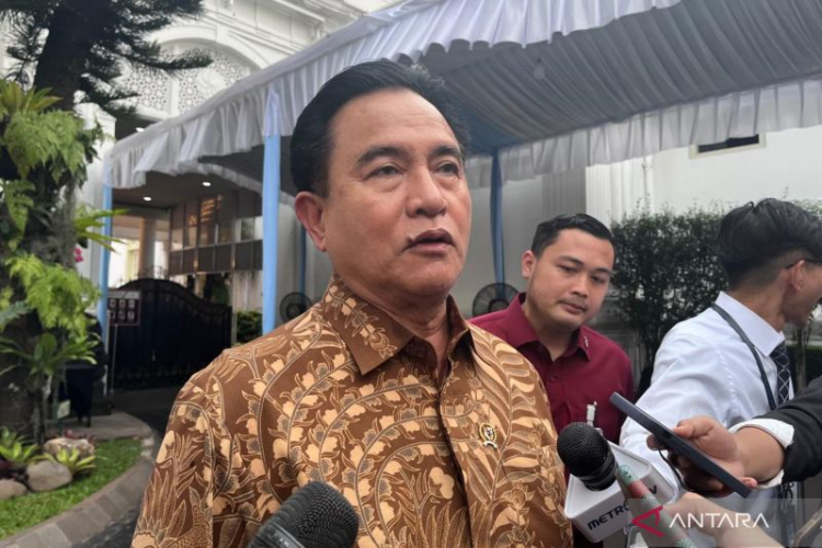 Hasto Kristiyanto Ditahan, Yusril: Hormati Keputusan KPK