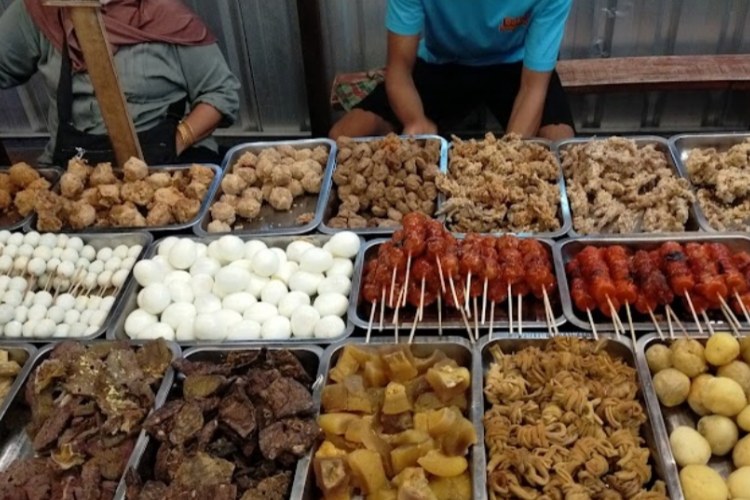 Bakso Viral di Malang: Destinasi Kuliner Wajib Dicoba