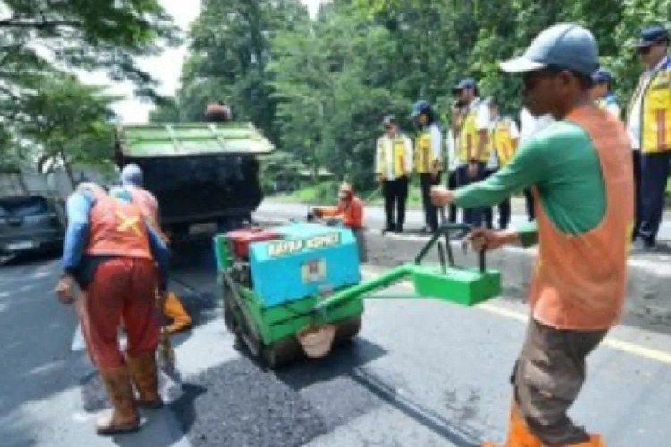 Antisipasi Mudik Lebaran 2025, Menteri PU Pastikan Preservasi Jalan Nasional Tetap Berlanjut