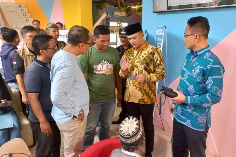 Hari Pertama Tugas, Wabup Majalengka Sidak Pelayanan Publik dan RS Cideres