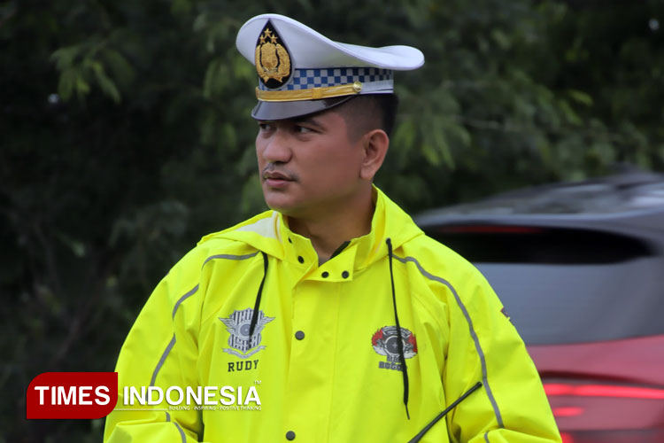 Kasat Lantas Polres Majalengka: Perhatikan 8 Hal Ini saat Berkendara di Musim Hujan