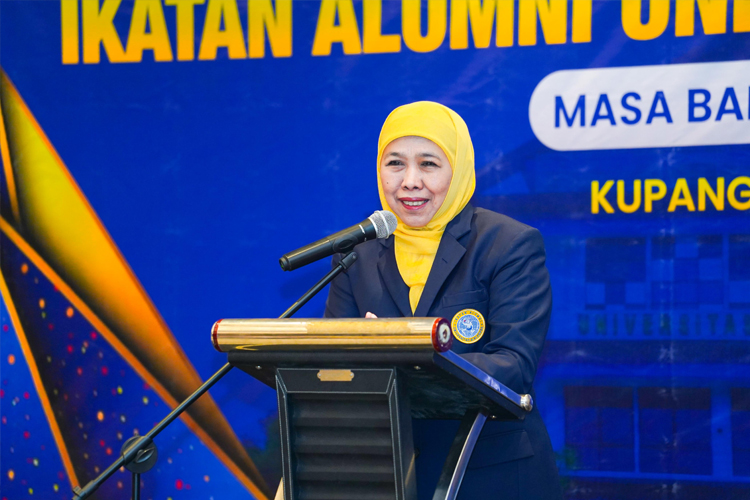 Khofifah Indar Parawansa Terpilih sebagai Presidium HIMPUNI Peridoe 2025-2028