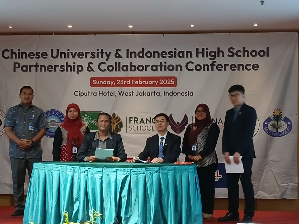 Signing of MoU. (Photo: Fahmi/TIMES Indonesia)
