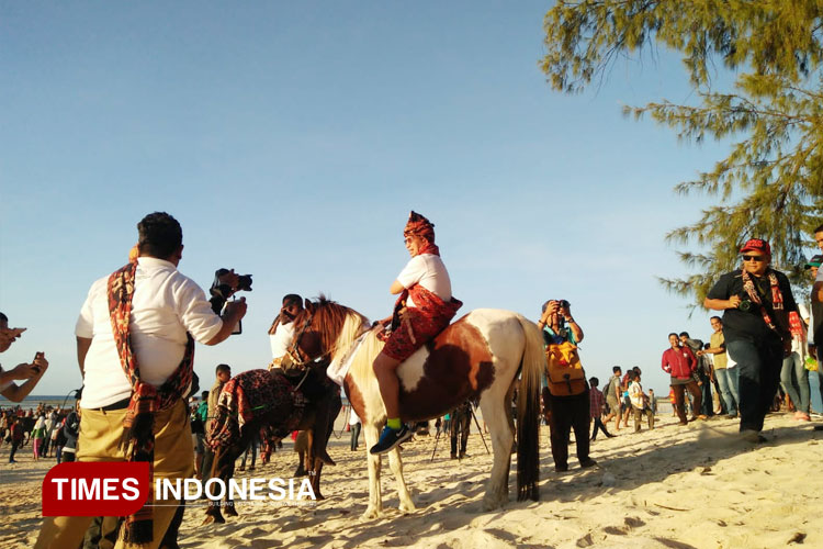 Ajang Festival Kuda Sandalwood di Kabupaten Sumba Timur. (FOTO: Habibudin/TIMES Indonesia)