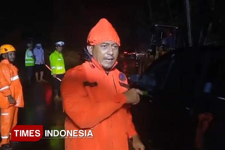 Tetap Hati-hati, Jalur Pacitan-Ponorogo yang Sempat Lumpuh Total Kembali Lancar