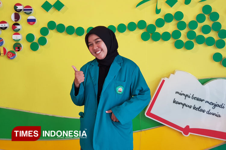 Su’da Huwayda, Lulusan Terbaik Unisma Malang yang Berdedikasi di Pendidikan Inklusif