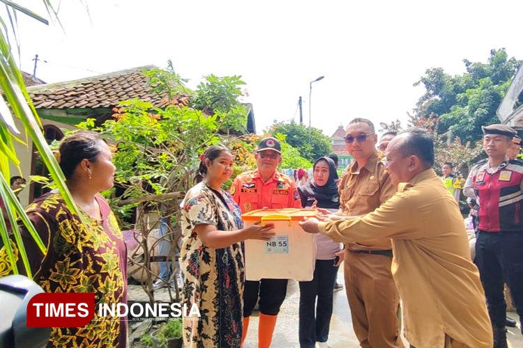 Banjir Akibat Luapan Sungai Lamong di Mojokerto Mulai Surut