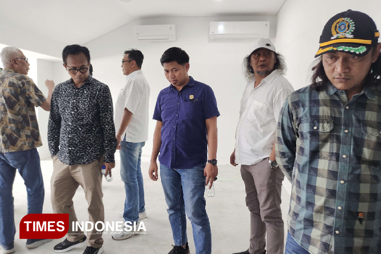 Ketua-Komisi-C-DPRD-Lamongan-Mahfud-Shodiq-c.jpg