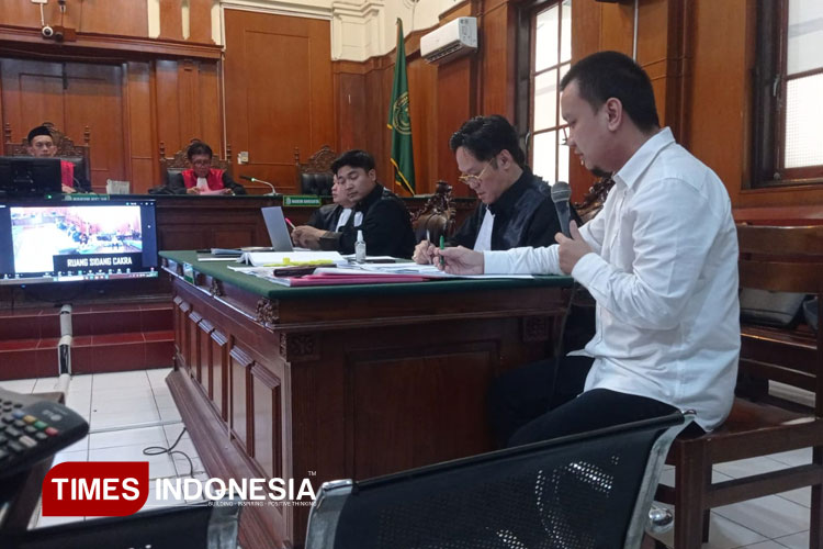 PN Surabaya Gelar Lanjutan Persidangan Kasus Perundungan oleh Ivan Sugianto