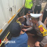 Satlantas Polres Majalengka dan Dishub Gelar Razia Truk Over Dimensi