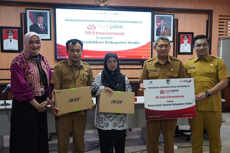 Tingkatkan Kesejahteraan Masyarakat, Bank Jatim Salurkan CSR Ke Pemkab Kediri