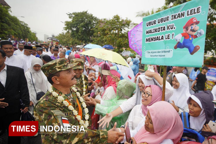 Pulang Pakai Seragam Doreng, Wali Kota Maidi: Kalau Ada Kekurangan Ingatkan Saya