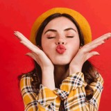 Tips Bibir Anti Kering Saat Puasa, Tak Cukup Asupan Cairan Saja!