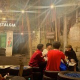 Menikmati Suasana Retro di Kedai Nostalgia Bojonegoro