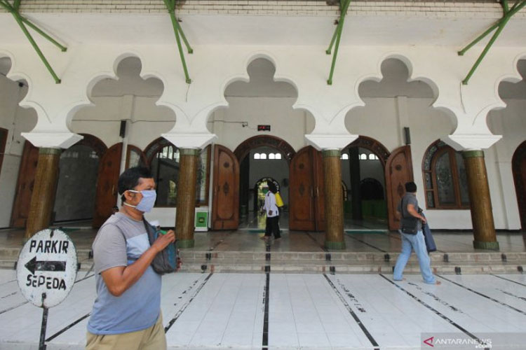 Masjid-7.jpg