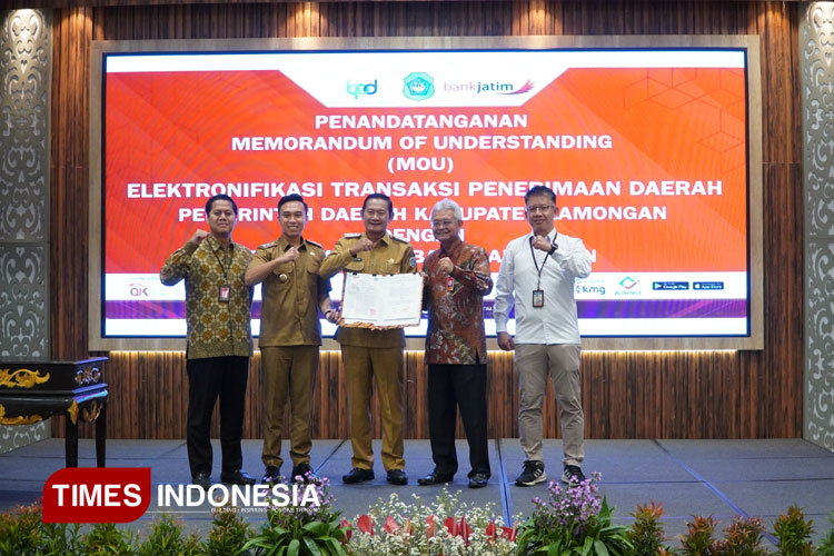 Pemkab-Lamongan-dan-Bank-Jatim-Cabang-Lamongan-2.jpg
