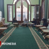 Ngaji Bareng Siang Bolong, Cara Emak-Emak Banyuwangi Mengisi Bulan Ramadan dengan Kebaikan