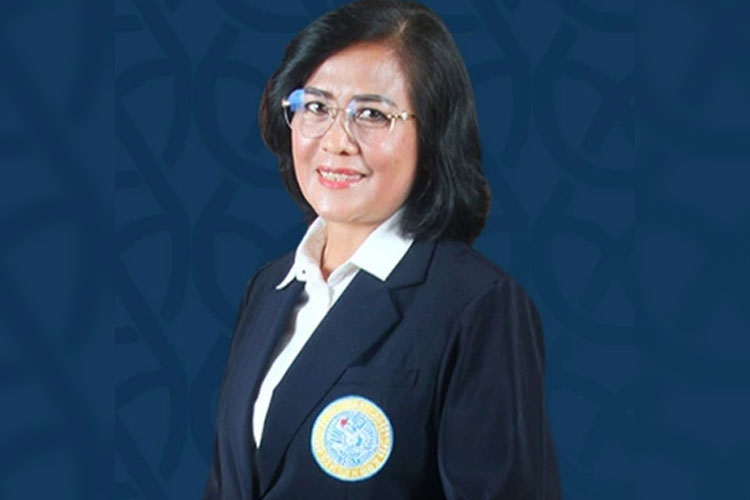 Guru Besar Bidang Patologi Mulut dan Maksilofasial Universitas Airlangga Surabaya, Prof Dr Theresia Indah Budhy drg M Kes Sp PMMF. (Foto: Dok.Unair)