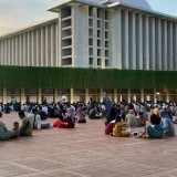 Masjid Istiqlal Jadi Destinasi Favorit Ngabuburit dan Berbuka Puasa Ramadan 2025