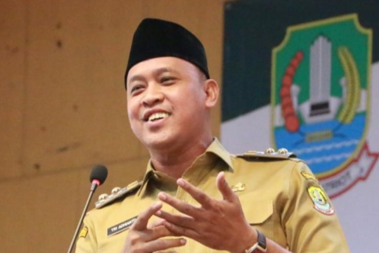 Wali Kota Bekasi, Tri Adhianto. (Foto: Pemkot Bekasi)