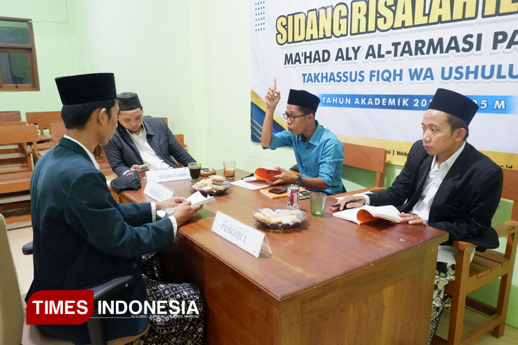 Risalah Ilmiah Ma’had Aly Al-Tarmasi Pacitan Kupas Rokok Herbal Perspektif Maqashid Syariah