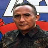 Pemimpin Daerah, Kebijakan dan Media Massa