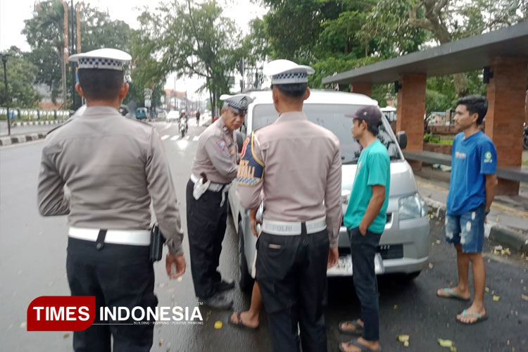 Jelang Mudik Lebaran 2025, Polres Majalengka Tindak Peredaran Travel Gelap