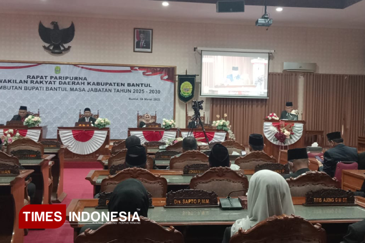 Di Depan DPRD Bantul, Bupati dan Wakil Bupati Sampaikan Visi Misi 2025-2030