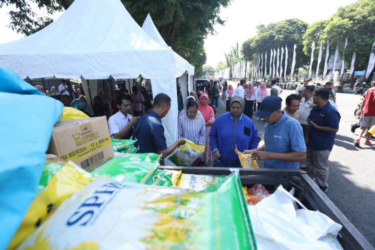 Banyuwangi Gencarkan Operasi Pasar Murah Selama Ramadan