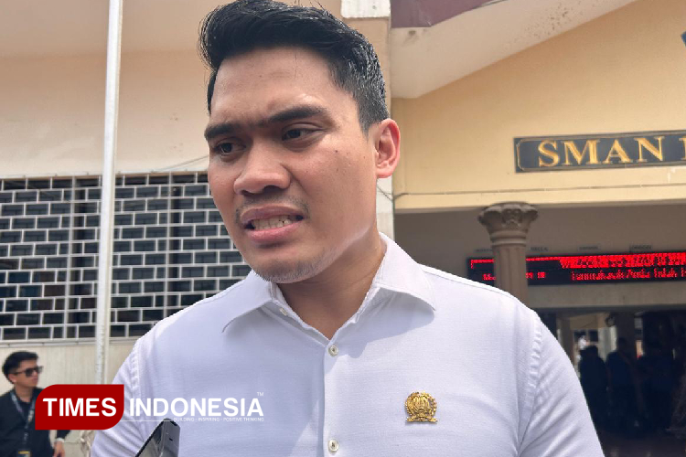 Sekretaris Fraksi Gerindra DPRD Jatim Cahyo Harjo Prakoso.(Foto : Lely Yuana/TIMES Indonesia)