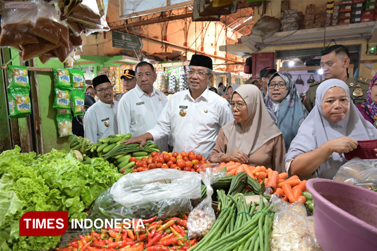 Wali Kota Banjar Blusukan ke Pasar, Sidak Harga dan Ketersediaan Bahan Pokok