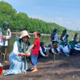 Hari Perempuan Sedunia, Guru PAUD Muslimat NU Banyuwangi Tebar Benih Kepedulian Lingkungan