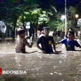 Banjir Bandang Terjang Tiga Kecamatan di Probolinggo, Ratusan Rumah dan Pesantren Terendam