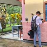 Genjot Kedisiplinan Siswa, SMAN 1  Nawangan Pacitan Terapkan Absensi Sidik Jari