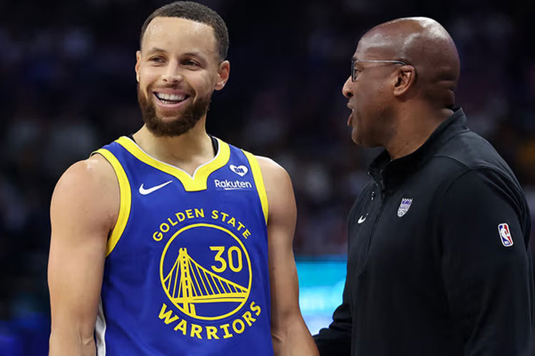 Stephen Curry Cetak 25.000 Poin, Ukir Sejarah di NBA