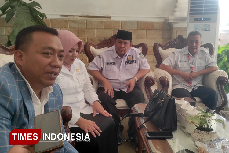 Tingkatkan Pelayanan, Dispendukcapil Situbondo Luncurkan Program Kendedes